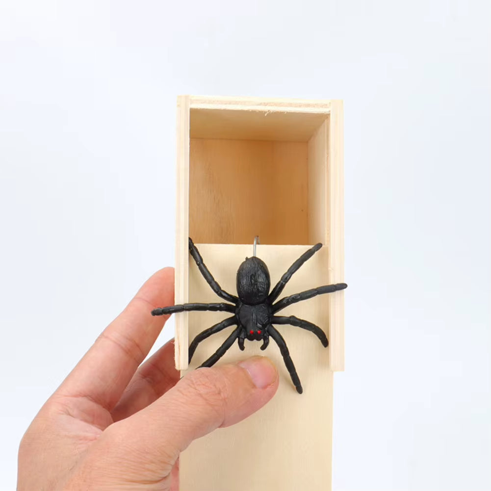 Spider Prank Box Wooden Fun Surprise Happy Box Gags Practical Joke Scare Toys Novelty Halloween Gifts for Friends